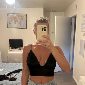 Fashion Nova Black V-Neck Crop Top